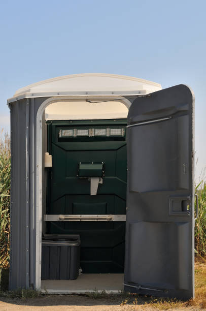 Best Portable restroom trailer rental  in Worthington Hills, KY